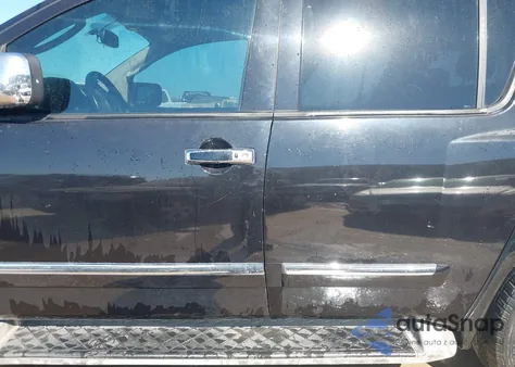 2010 Nissan Armada z USA, uszkodzony, nr VIN 5N1BA0NC1AN606920